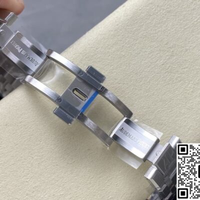 Audemars Piguet Royal Oak 15500 KAWS Joint APS Factory KV Replica