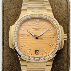 Patek Philippe Nautilus 7118-1200R-010 3K Factory KV Replica