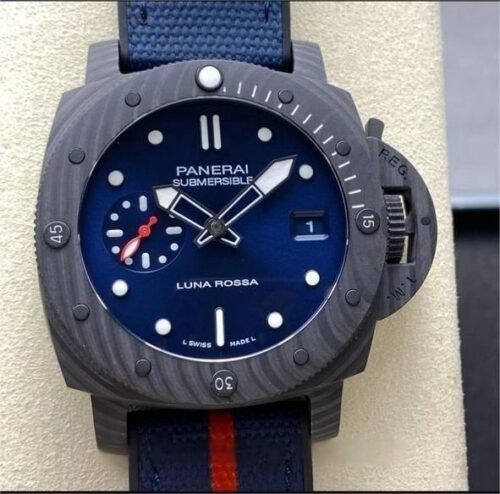 Panerai Submersible PAM01563 VS Factory KV Replica