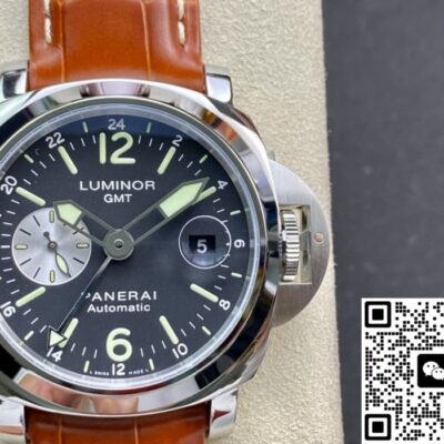 Panerai Luminor PAM00088 VS Factory KV Replica