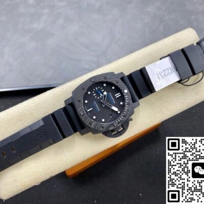 Panerai Submersible PAM02231 VS Factory KV Replica