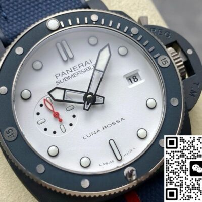Panerai Submersible PAM01543 VS Factory KV Replica