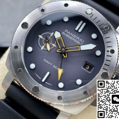 Panerai Submersible PAM01323 VS Factory KV Replica