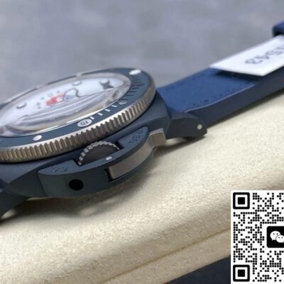 Panerai Submersible PAM01543 VS Factory KV Replica