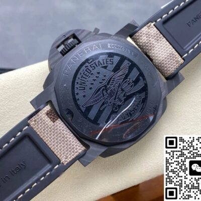 Panerai Submersible PAM01513 VS Factory KV Replica