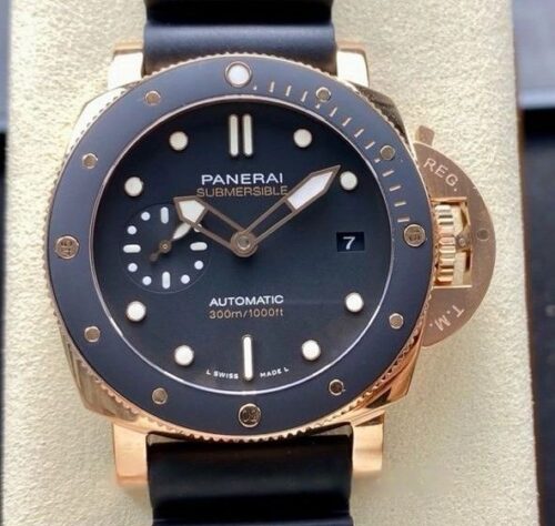 Panerai Submersible PAM02164 VS Factory KV Replica