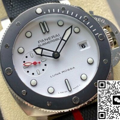 Panerai Submersible PAM01579 VS Factory KV Replica