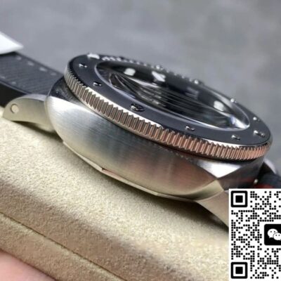 Panerai Submersible PAM01565 VS Factory KV Replica
